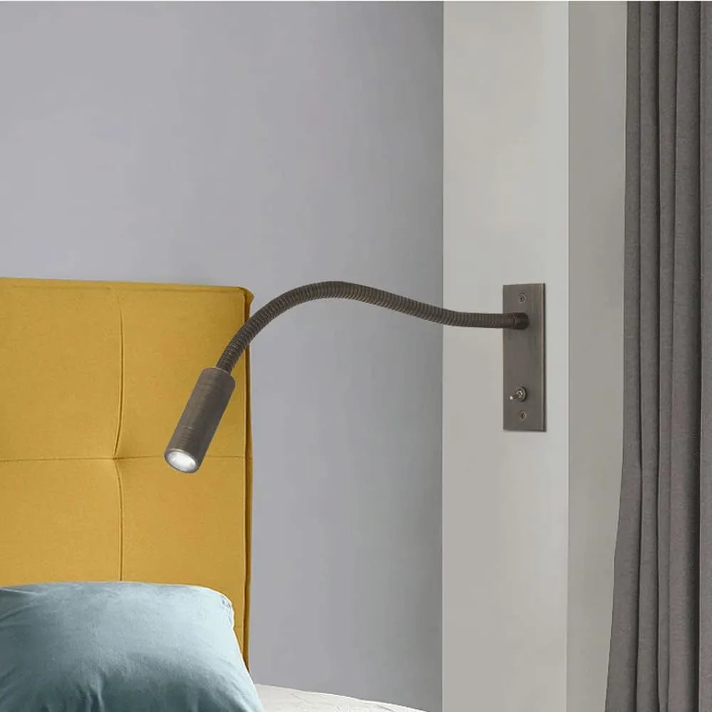 Middag Minimalist Reading Adjustable Spotlight Wall Lamp