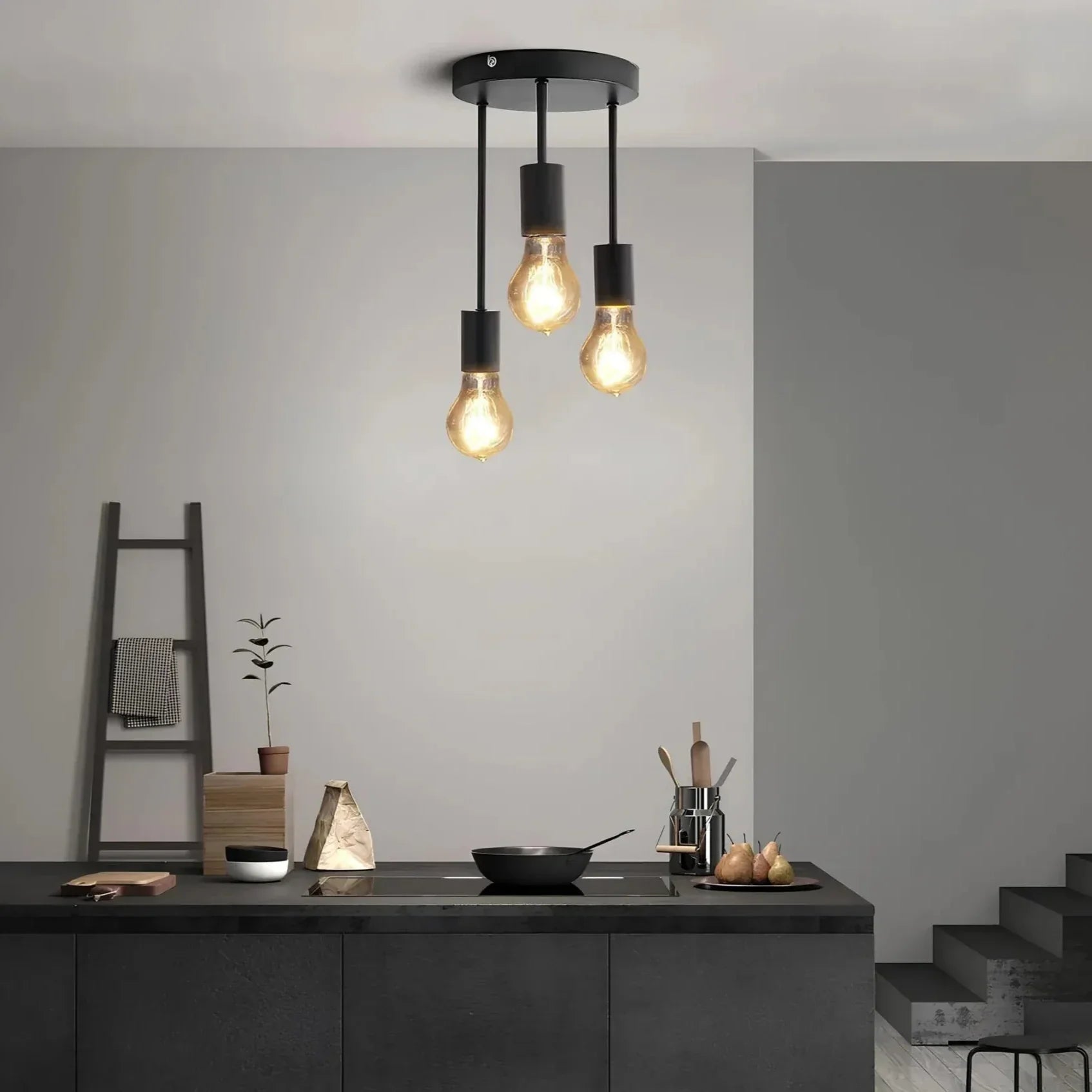 Classic Vintage Ceiling Lamp – Durable Iron Flush Mount Light for Elegant Interiors