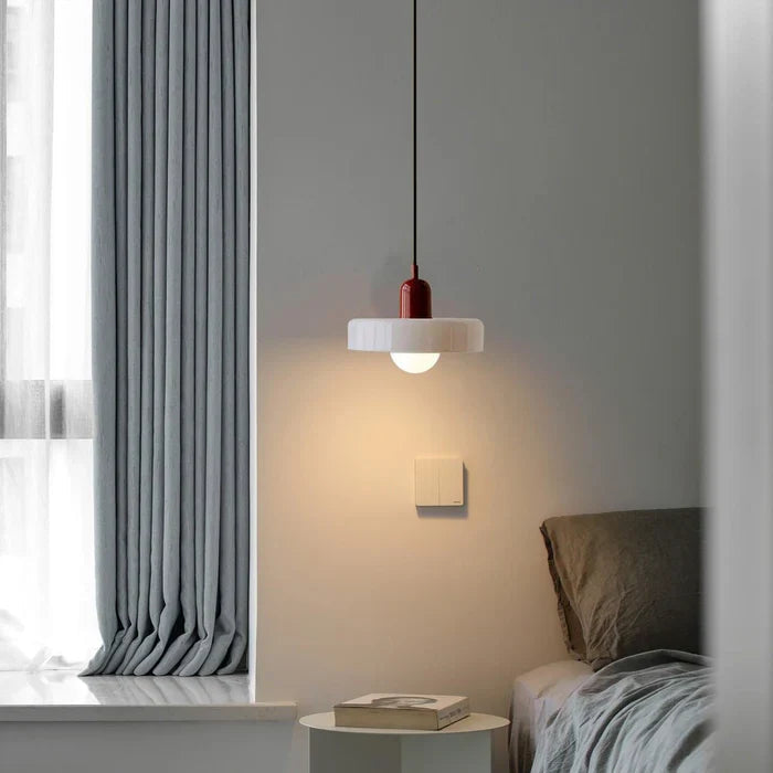 Colorful Glass Pendant Light with Adjustable Height – Modern Ceiling Fixture for Dining and Living Spaces