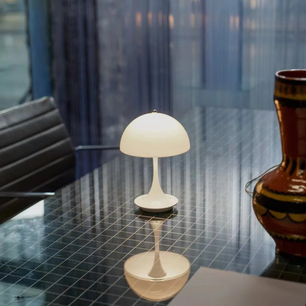 Cordless LED Table Lamp with Dimmable Brightness – Rechargeable and Portable Lighting Solution