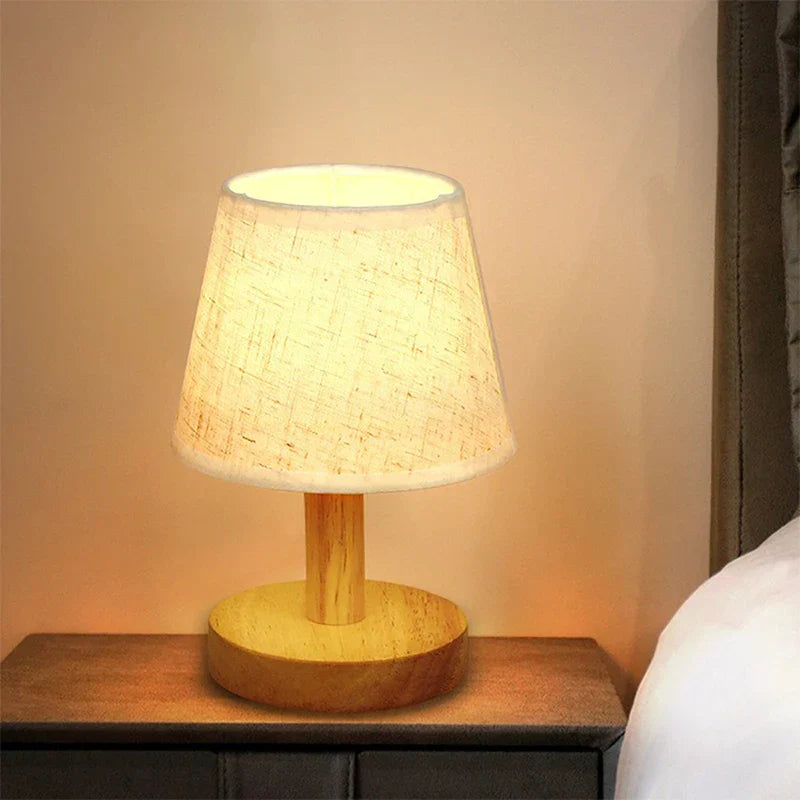 Elegant Pleated Table Lamp with Fabric Shade – Modern Lighting for Home Decor