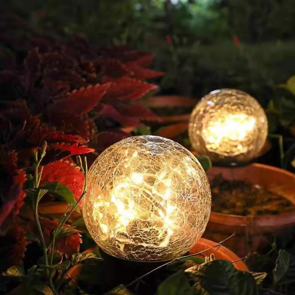 Elegant Solar Garden Lamp with Crystal Design – Weather-Resistant Outdoor Lighting