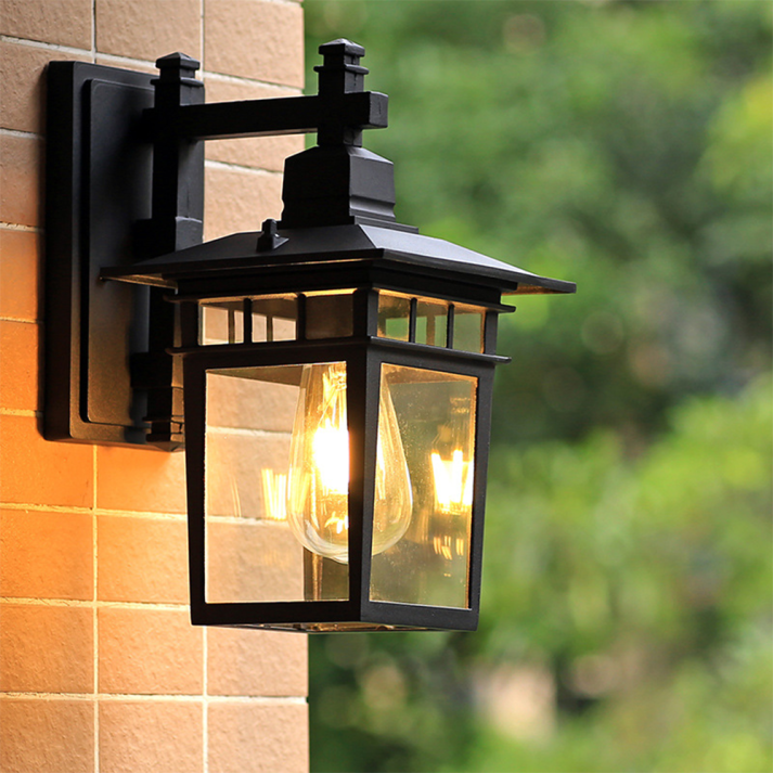 Elegant Waterproof Outdoor Wall Lamp with Adjustable Head – Durable Metal Design