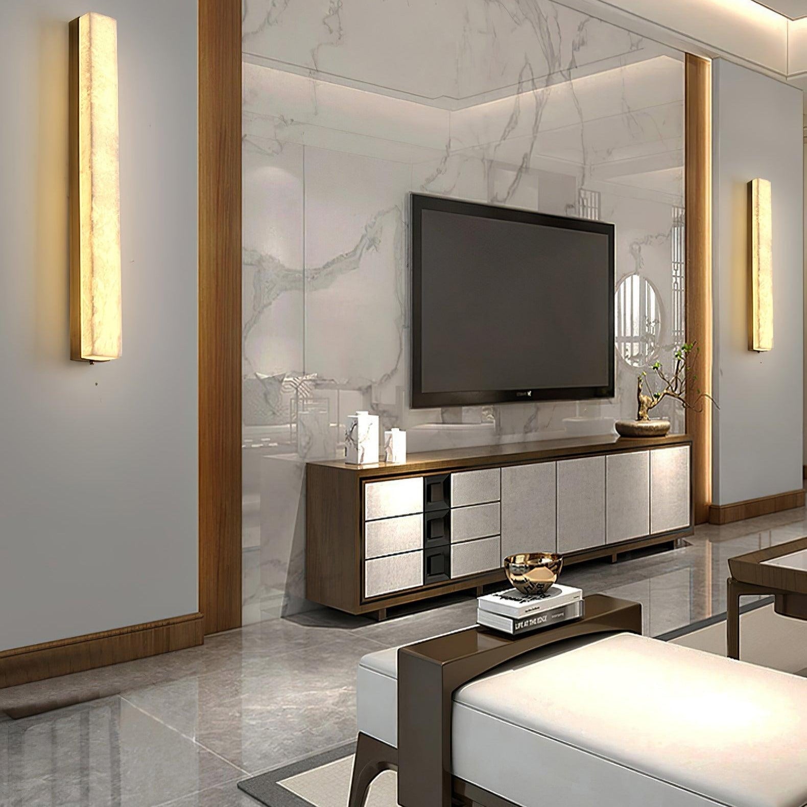 Terra Linear Brass Alabaster Wall Lamp