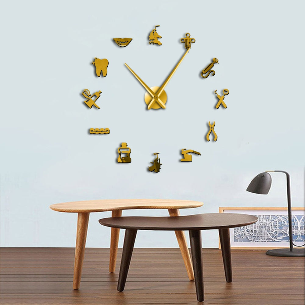 Large Minimalist Wall Clock for Professional Environments – Silent Operation and Easy-to-Read Design