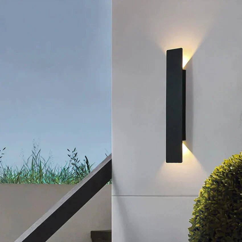Modern Minimalist Outdoor LED Wall Lamp – Weatherproof Aluminum Fixture