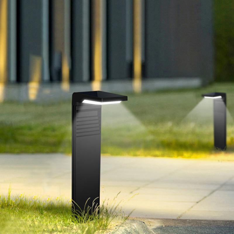 Outdoor Solar Lamp with Energy-Efficient Design – Weatherproof Black LED Garden Light