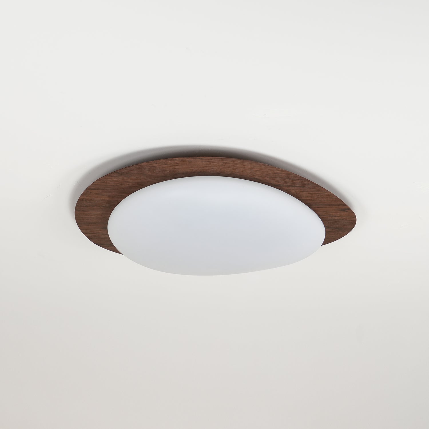 Quizz Pebble Walnut Ceiling Light