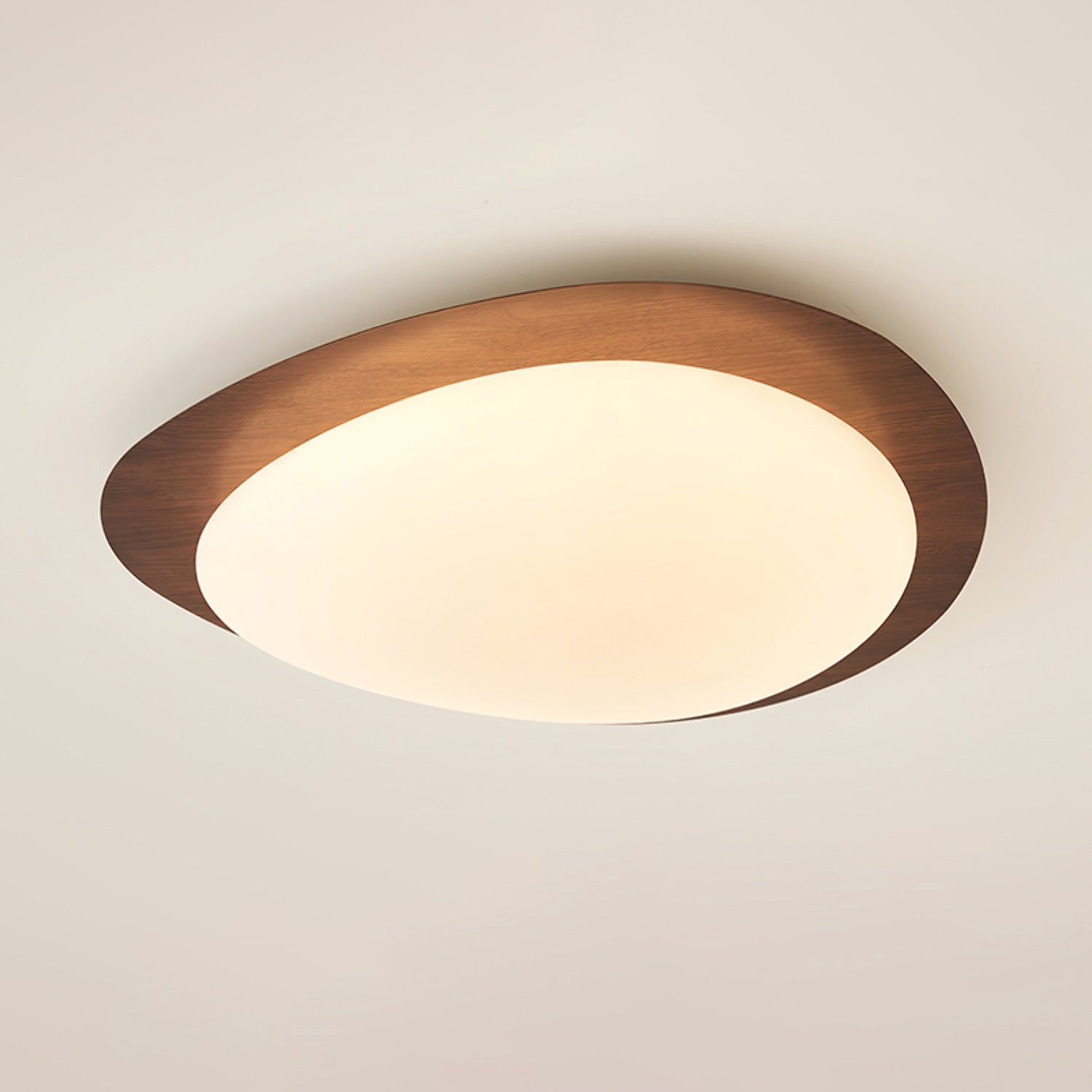 Quizz Pebble Walnut Ceiling Light