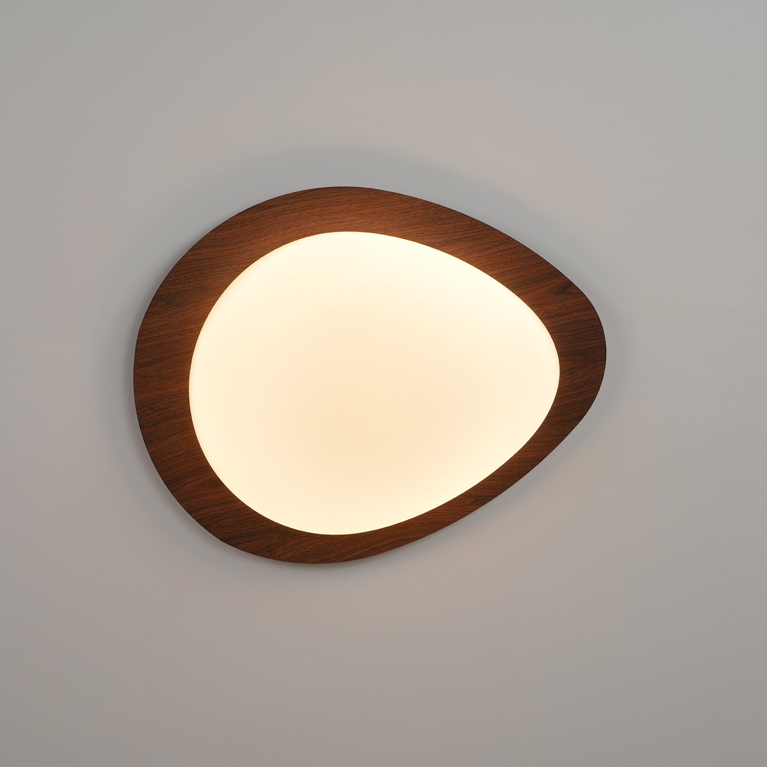 Quizz Pebble Walnut Ceiling Light