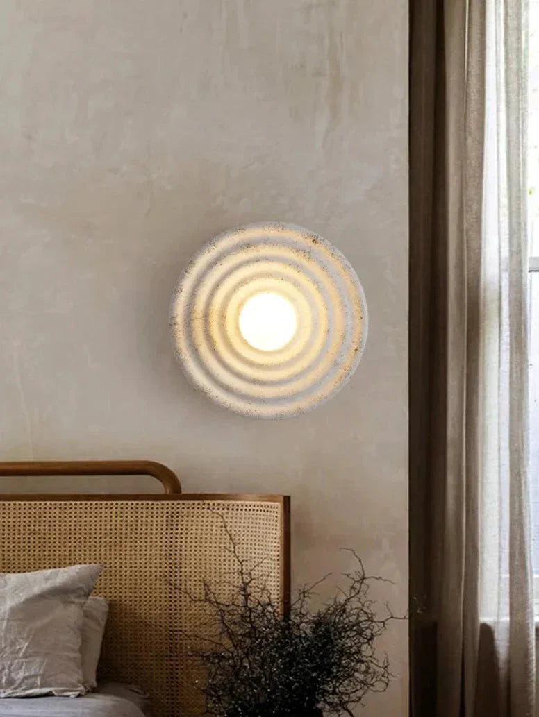 Lyra Wall Lamp