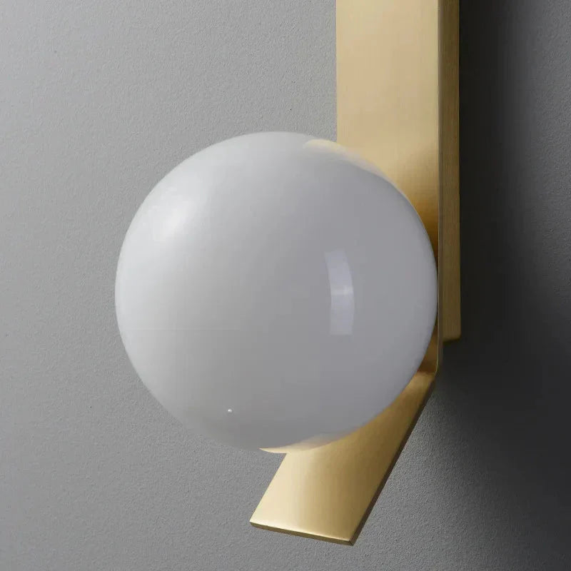 Elara Wall Lamp