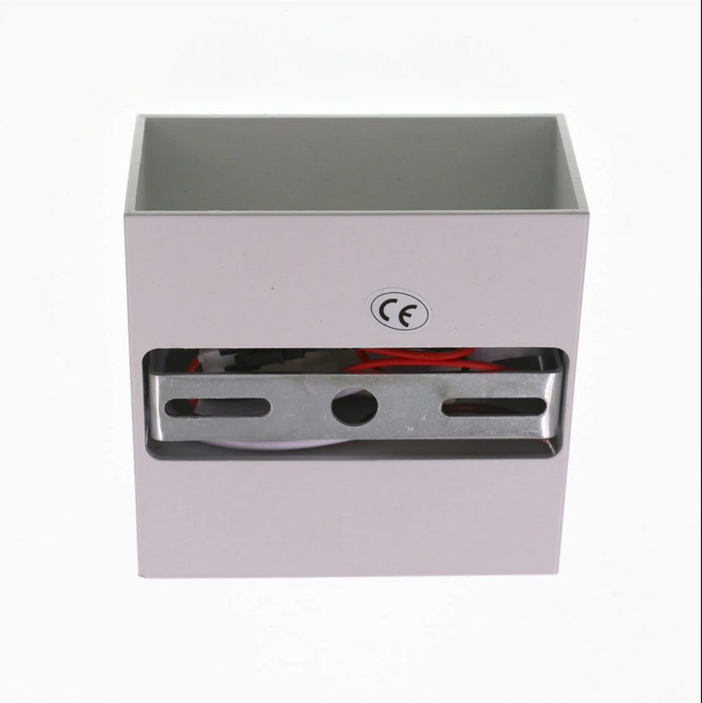 Metal Cube Led Wall Light