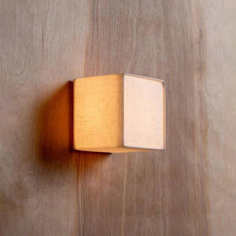 Square LED Wall Lamp - Elegant Sconce Light with Warm White Illumination for Indoor Wall Lights and Home Decor