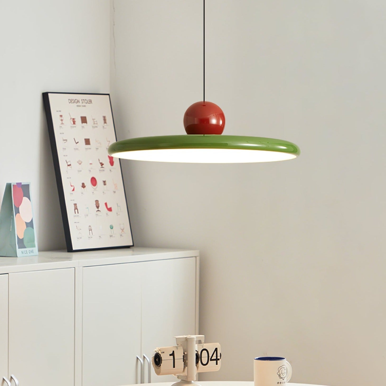 Stylish Red Metal Pendant Lamp – Adjustable Height Kitchen Pendant Lighting for Elegant Dining Spaces