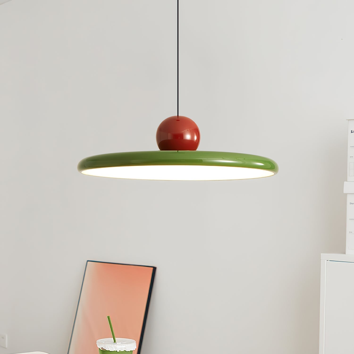 Stylish Red Metal Pendant Lamp – Adjustable Height Kitchen Pendant Lighting for Elegant Dining Spaces