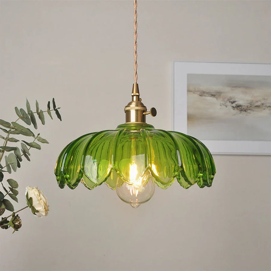 Vintage Floral Scalloped Glass Pendant Lamp – Victorian Style Kitchen Pendant Lighting with Adjustable Cable
