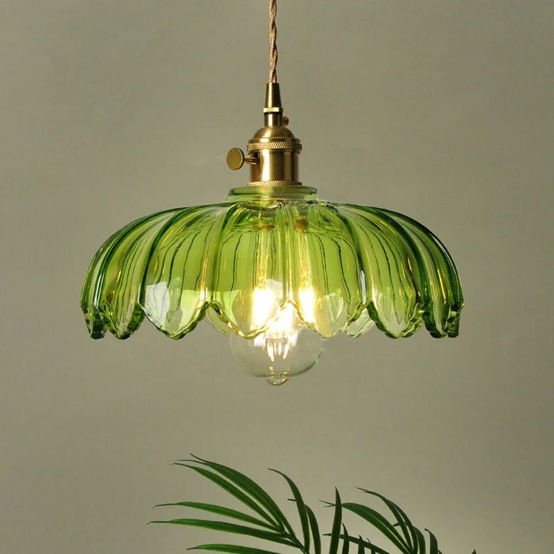 Vintage Floral Scalloped Glass Pendant Lamp – Victorian Style Kitchen Pendant Lighting with Adjustable Cable