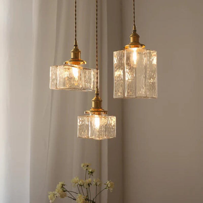 Vintage Glass Pendant Light with Copper Accents – Elegant Kitchen Pendant Lighting Fixture for Modern Interiors