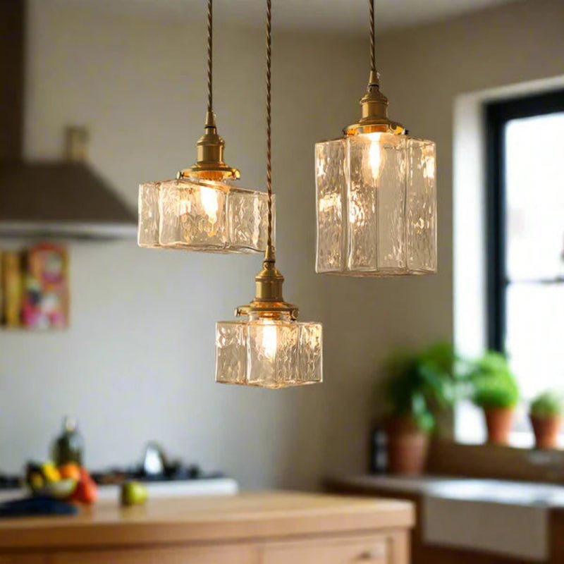 Vintage Glass Pendant Light with Copper Accents – Elegant Kitchen Pendant Lighting Fixture for Modern Interiors